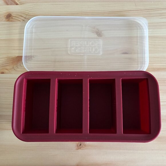 4 Souper Cubes | 1 red 2-cup | 1 red 1-cup | 2 black/gray 1-cup - Picture 5 of 7